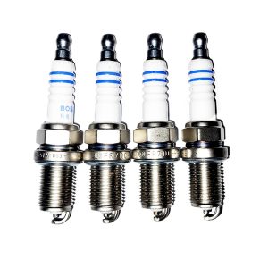 شمع موتور تک پلاتین پایه استاندارد بوش کد FR7DC 7955 بسته 4 عددی مناسب برای پژو پارس XU7