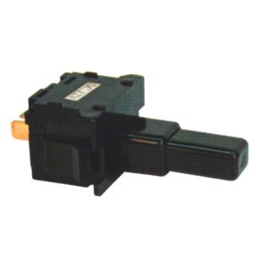 کلید A/C کولر 12 ولت کد M 10-2 مناسب برای ایسوزو NKR